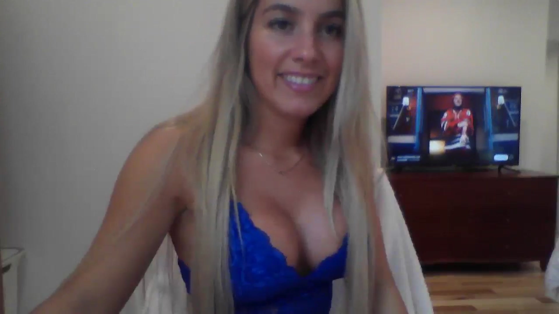 MissDelphine video thumbnail
