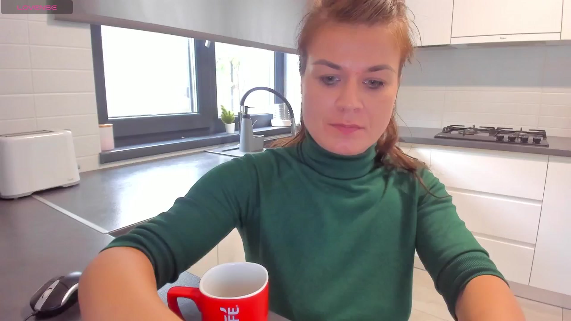 SuaveGia video thumbnail