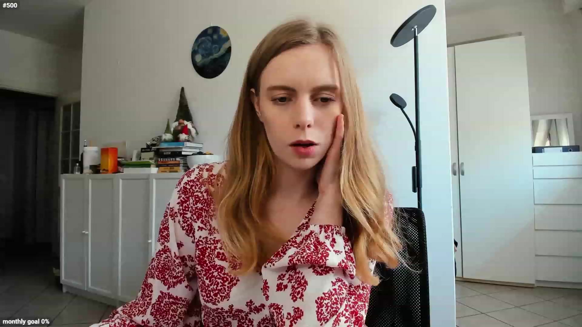 Personage video thumbnail