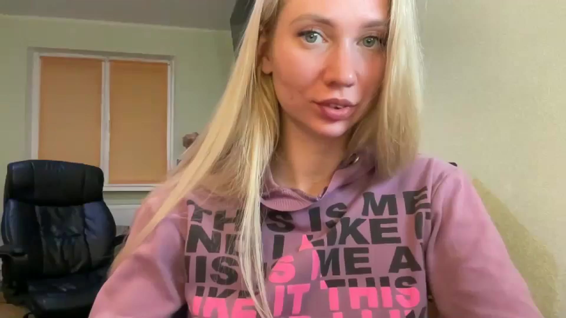 Miss_Sylvia video thumbnail