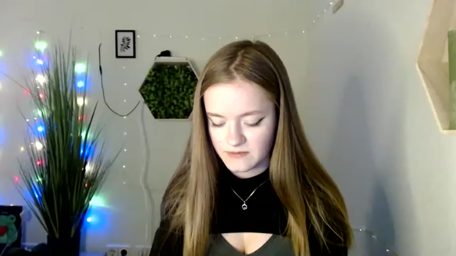Little_Me_ video thumbnail