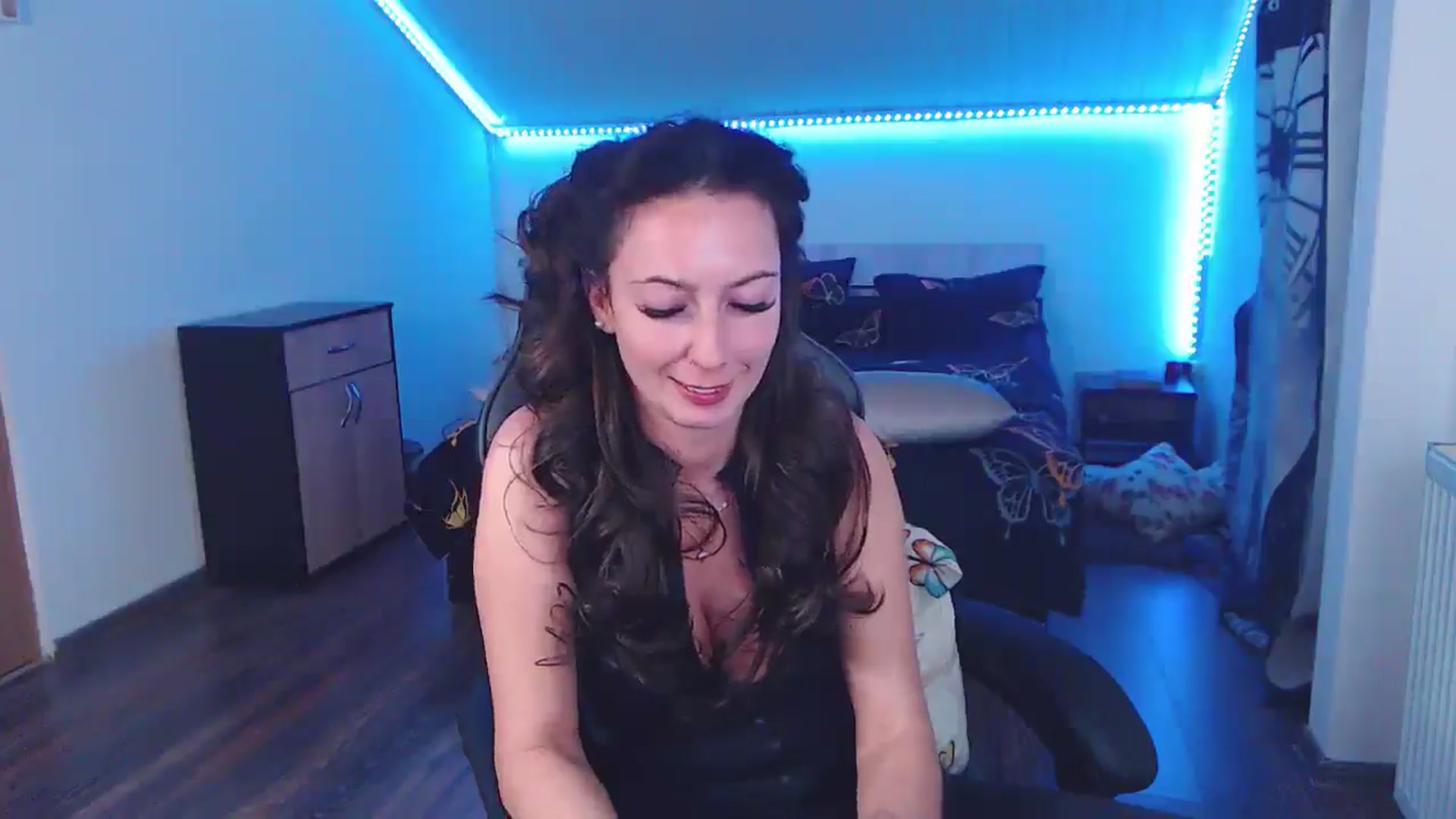 SlimCurly video thumbnail