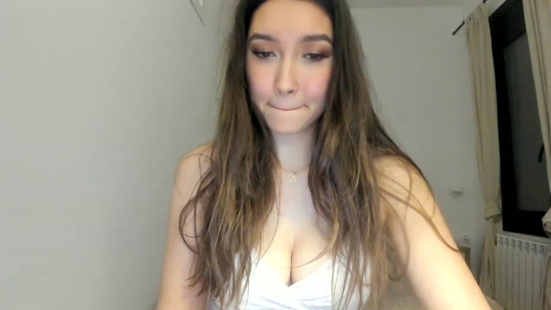 LuckyHoneyyy video thumbnail