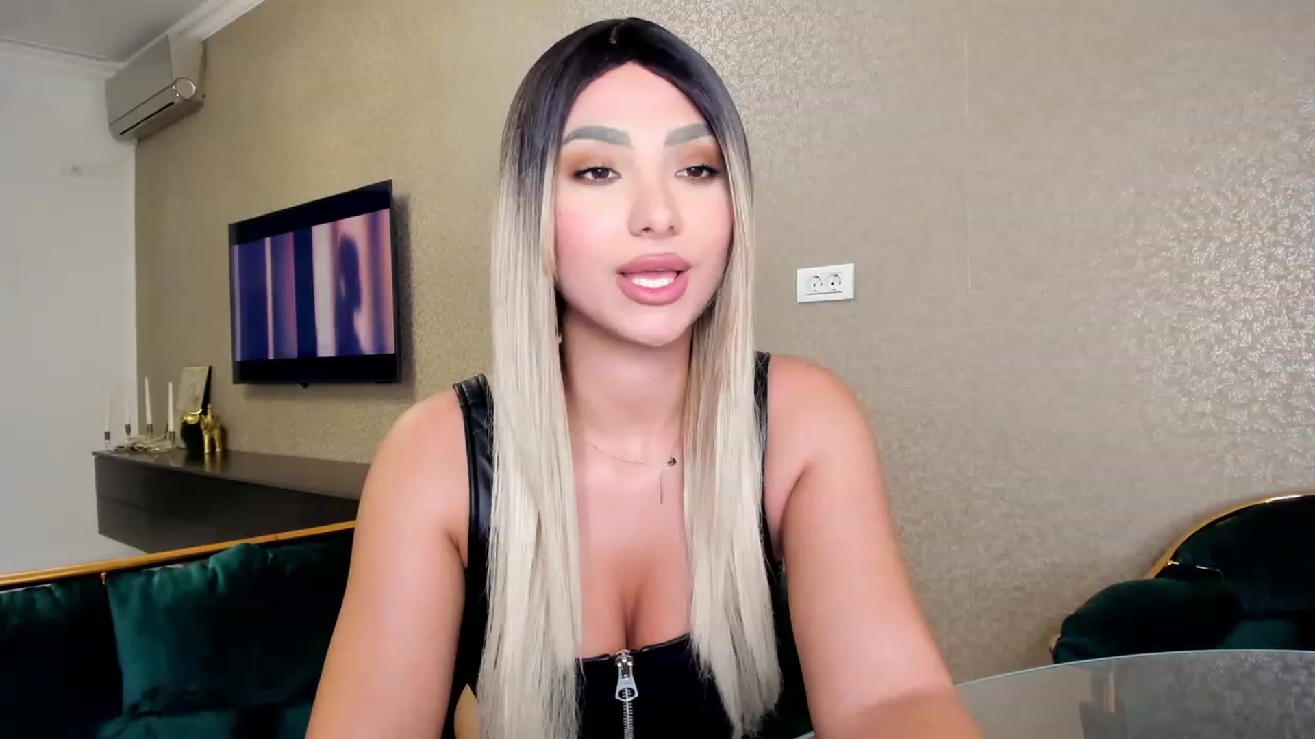 HONEY_A video thumbnail