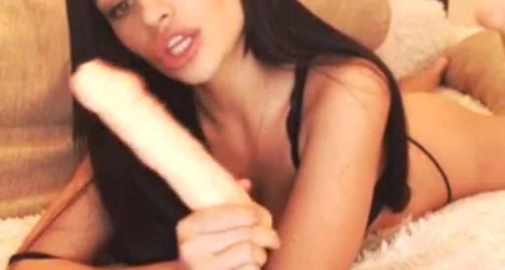 Selena_G video thumbnail