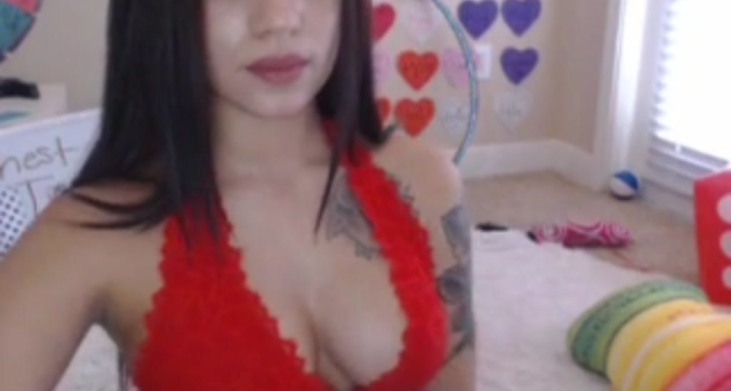 AdrianaMFC video thumbnail