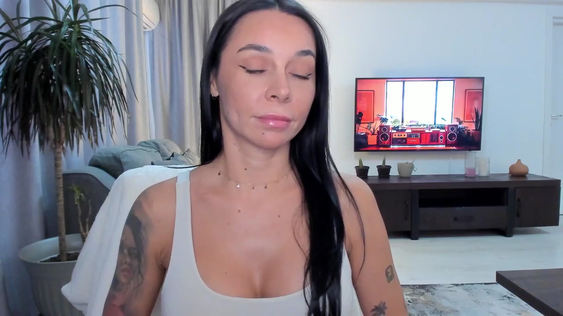 beatricebae video thumbnail