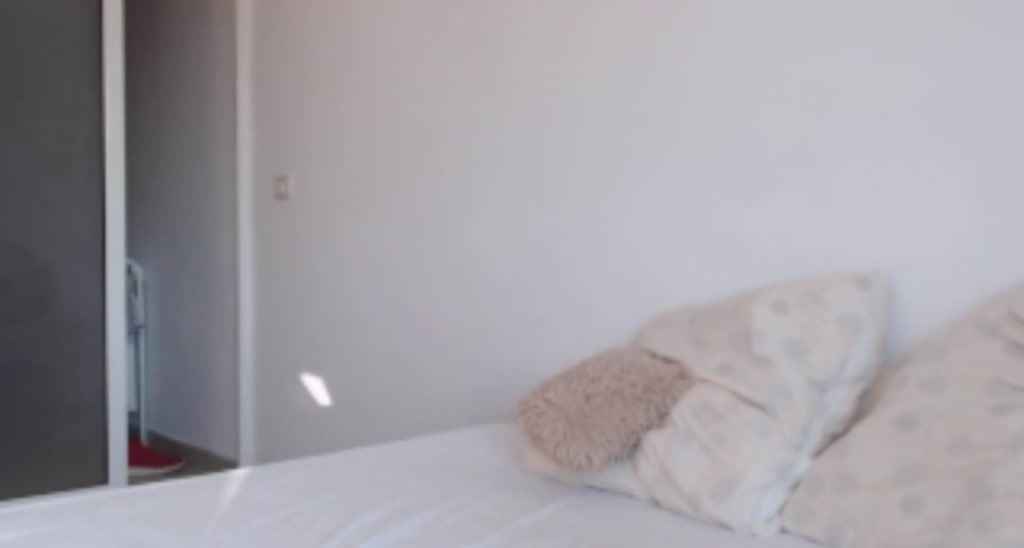 Hannah18x video thumbnail
