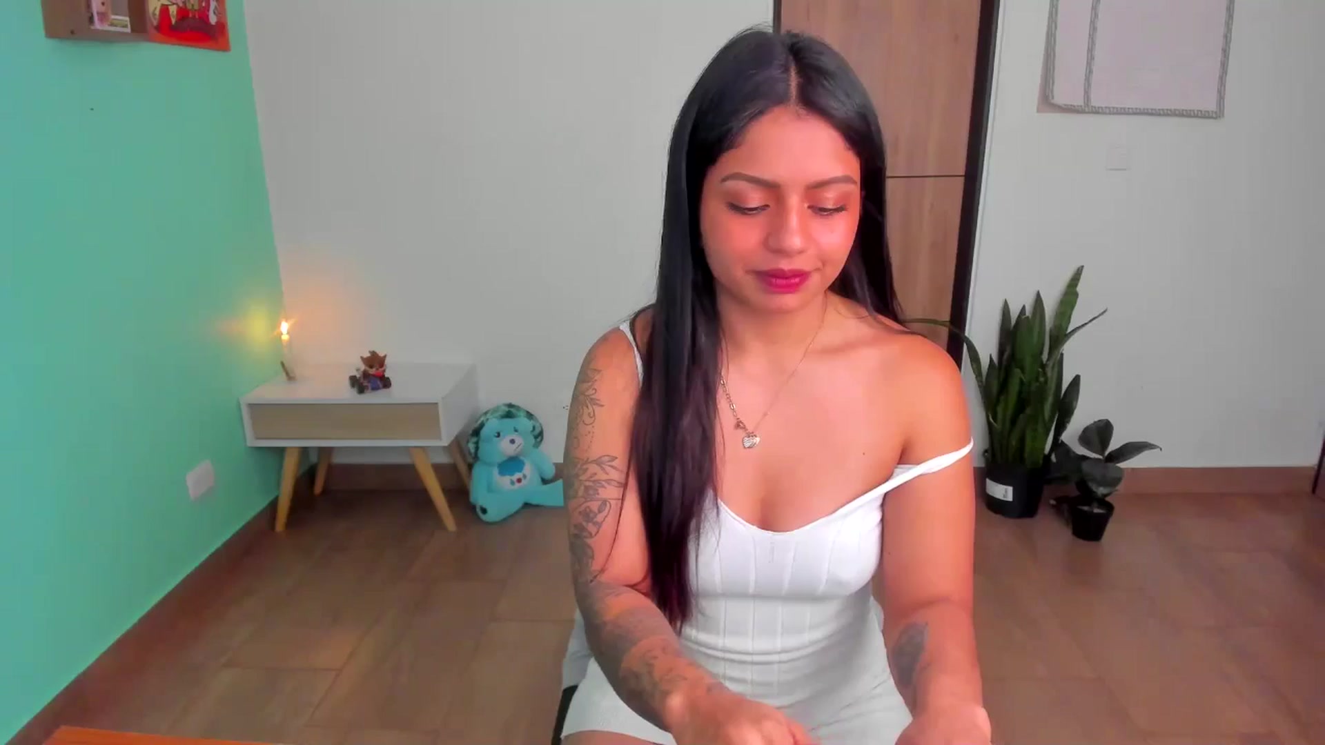 SarishaLove video thumbnail