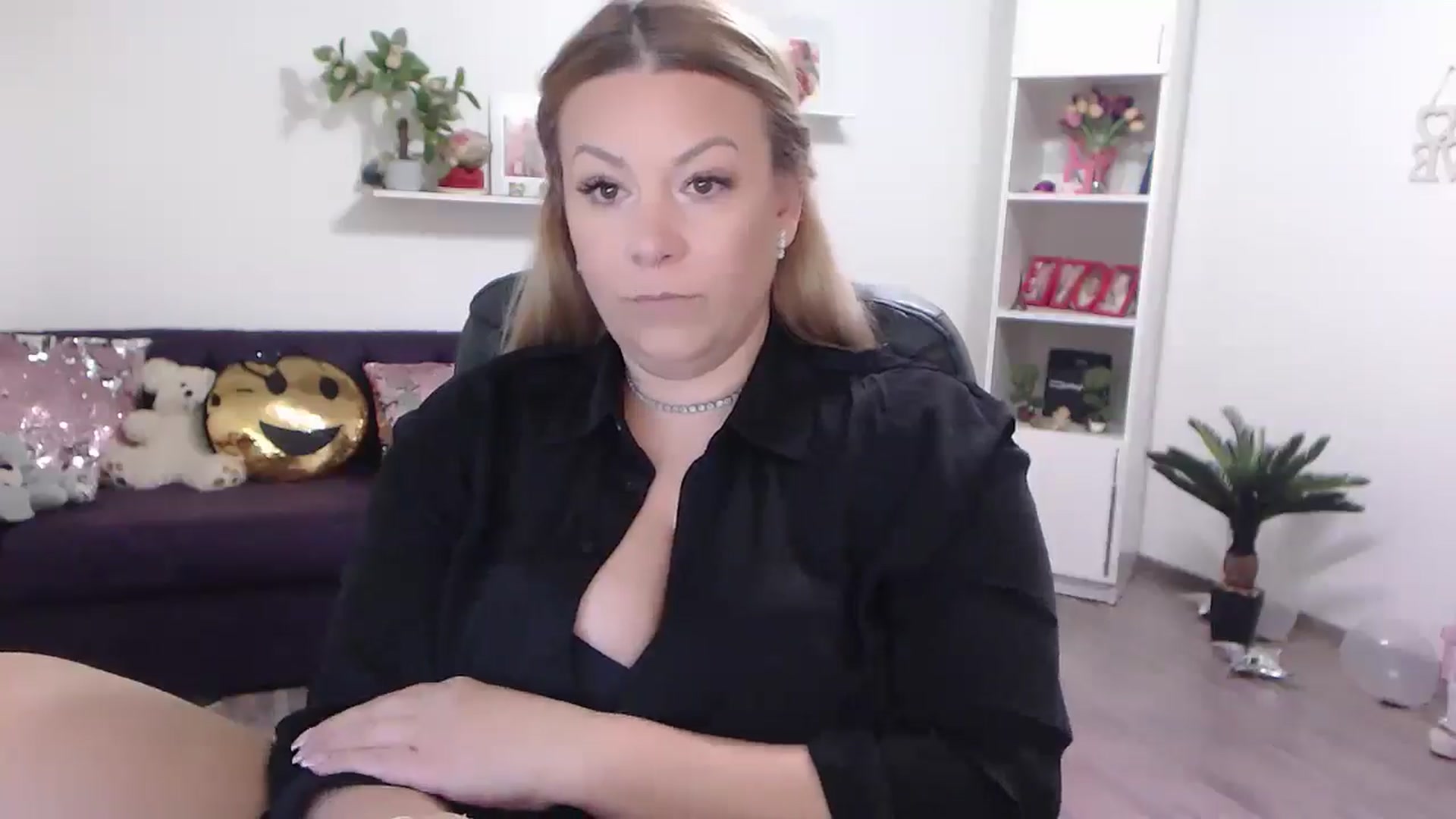 A_baby_Boo video thumbnail