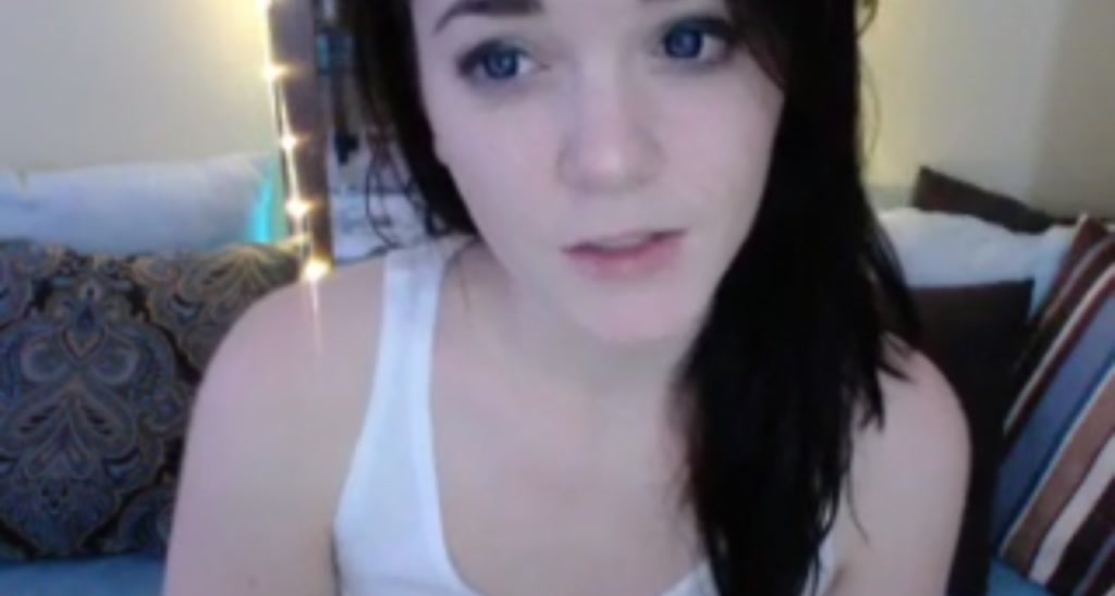 emilylynne video thumbnail
