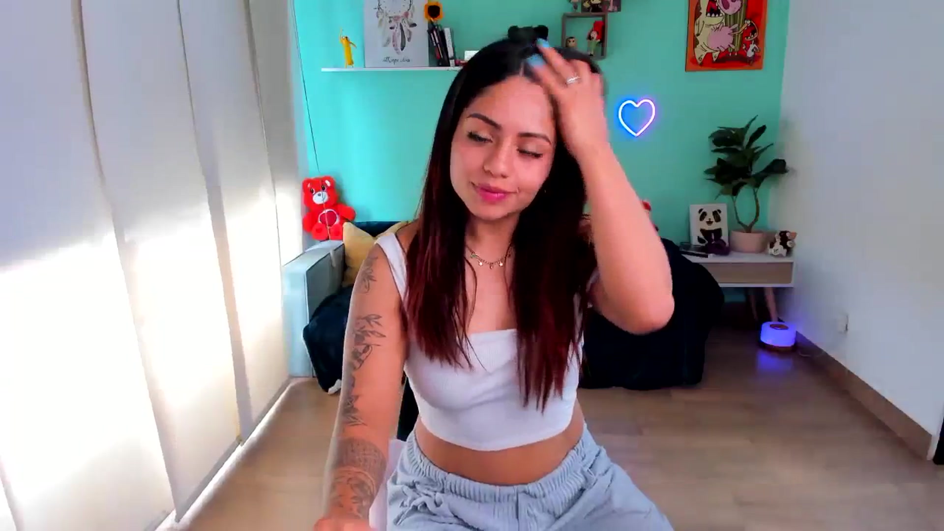 SarishaLove video thumbnail