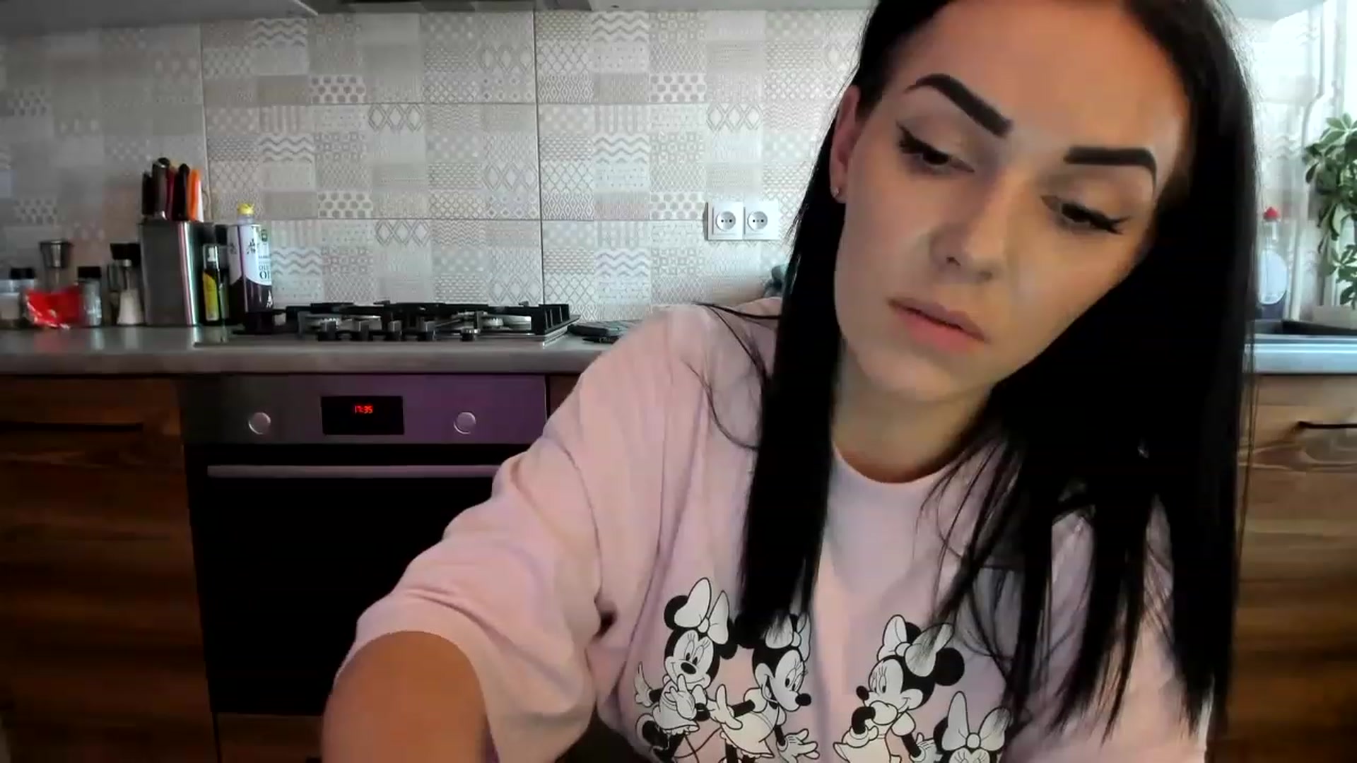 MissNelly_ video thumbnail