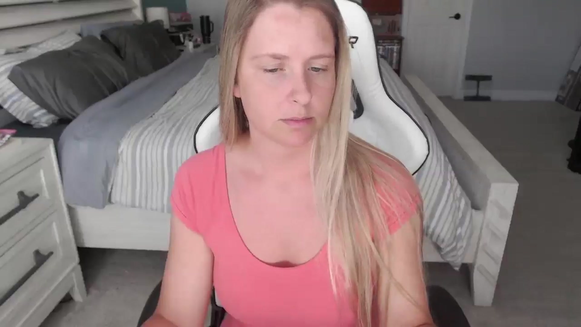ZenZoey video thumbnail