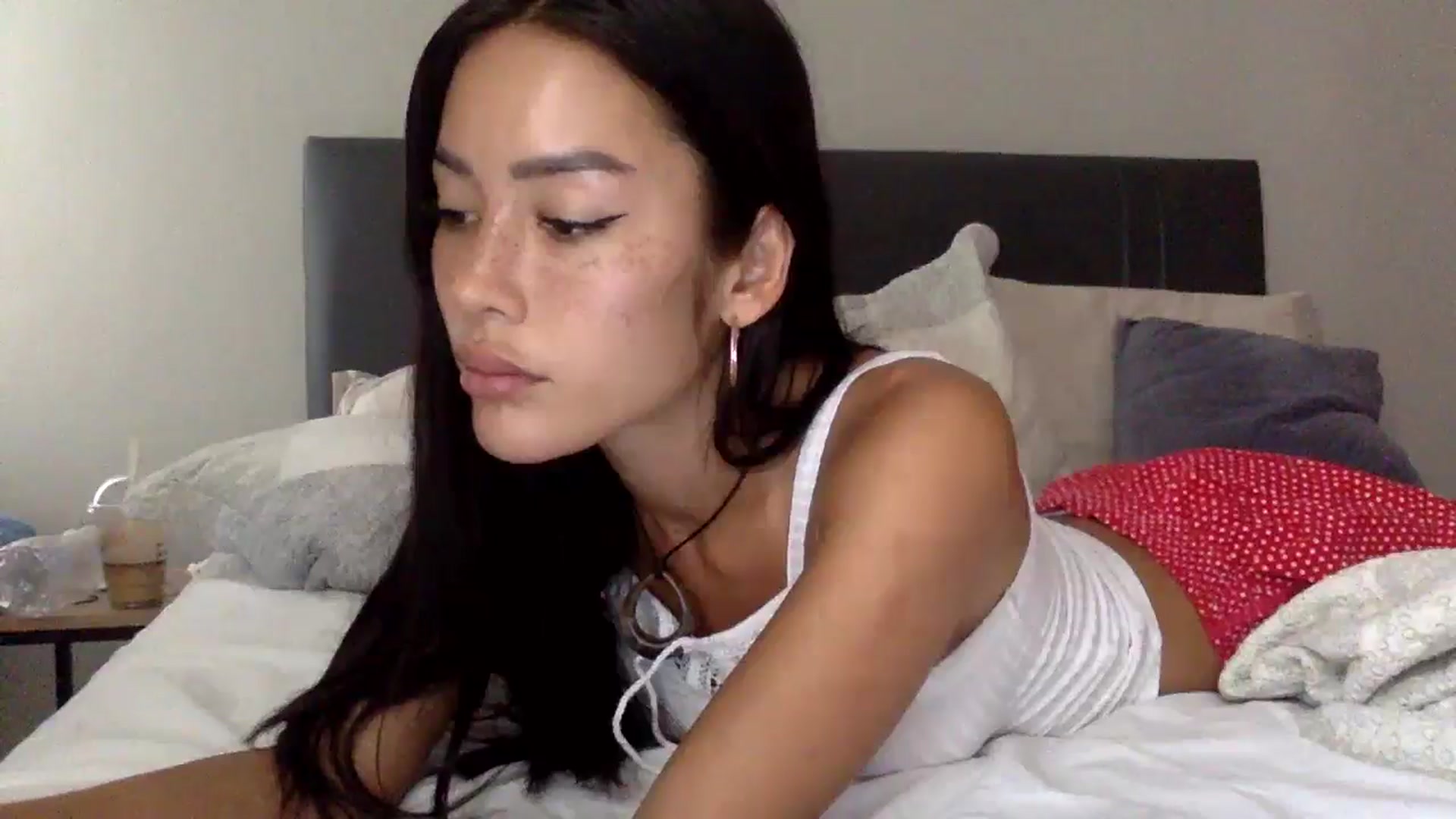 Miss_emiko video thumbnail