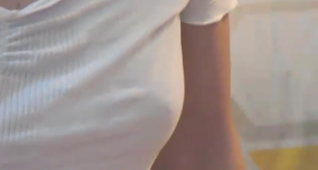 GSarah video thumbnail