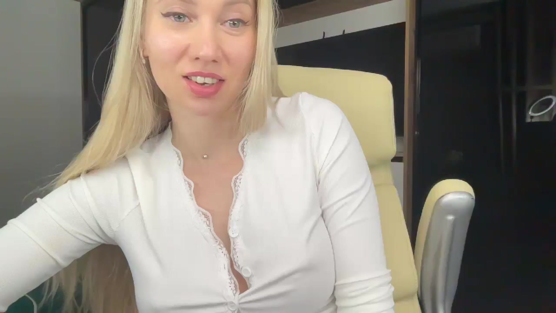 Miss_Sylvia video thumbnail