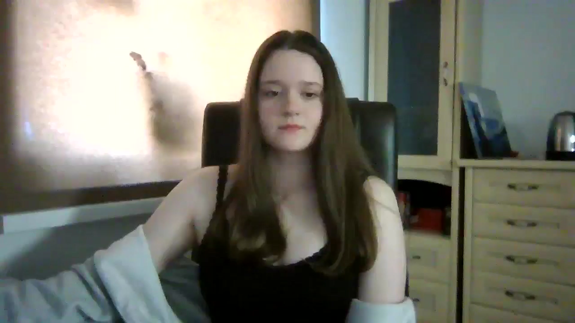 KiraDelys video thumbnail