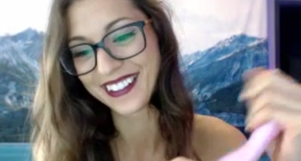LucysLounge video thumbnail