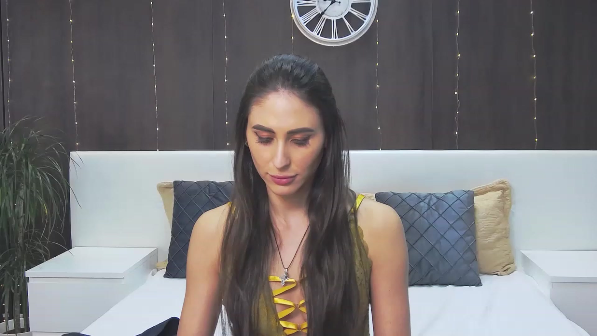 MaraHari video thumbnail
