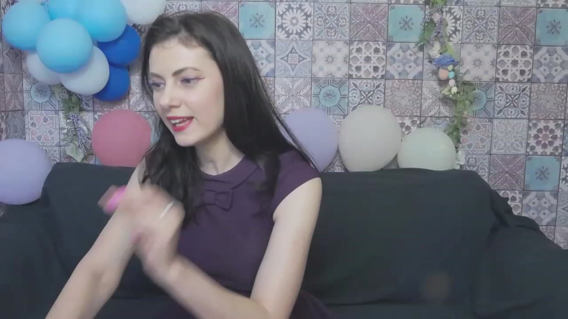 MissAracely video thumbnail