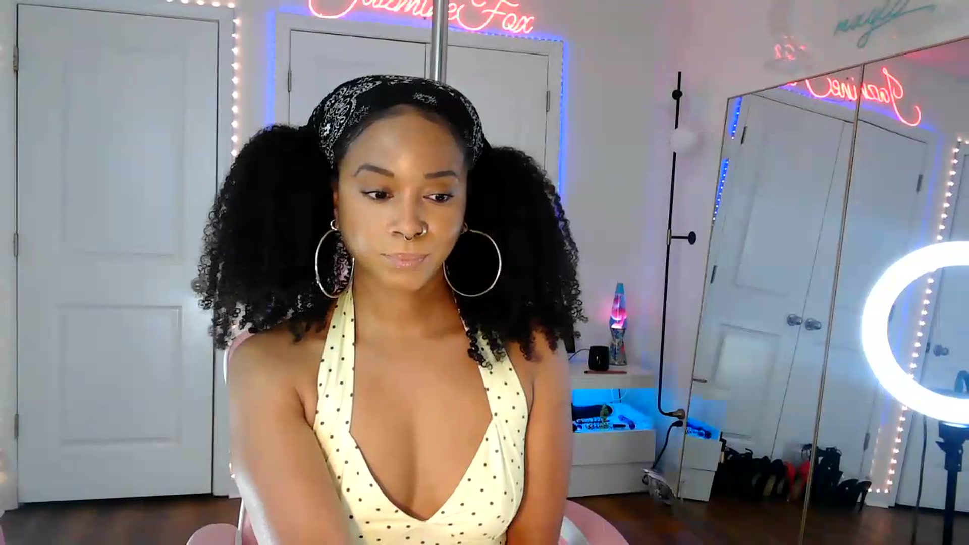 Jazminefox video thumbnail