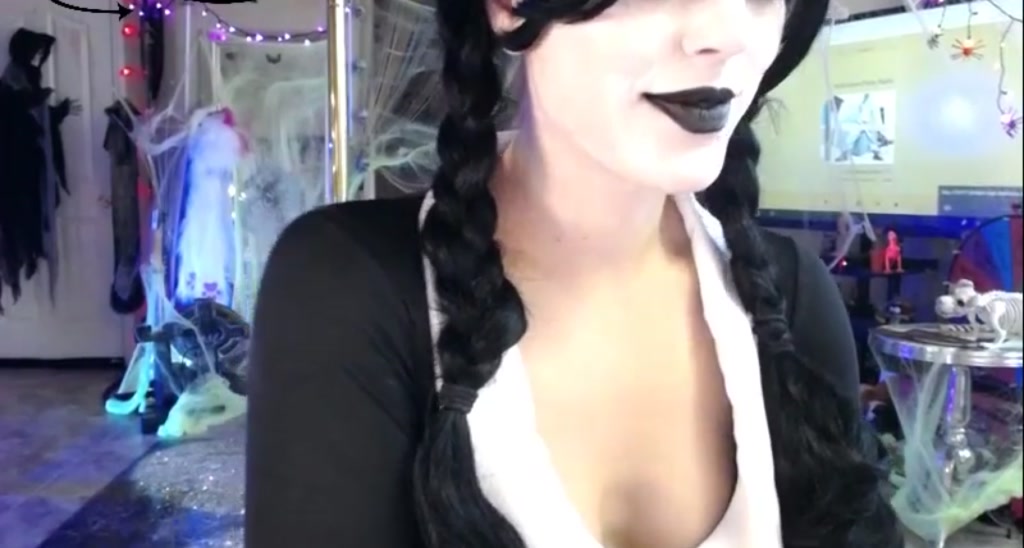 MissMolly video thumbnail