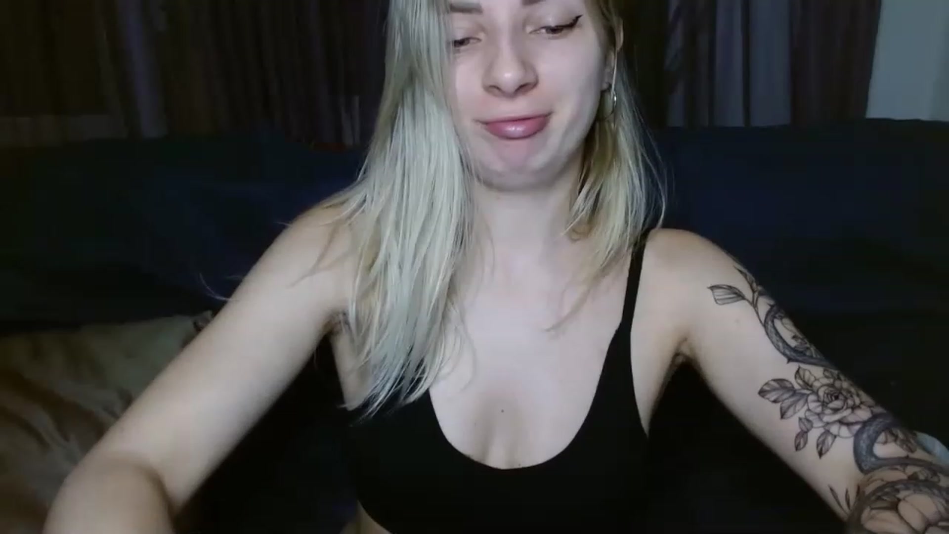NanaFox video thumbnail