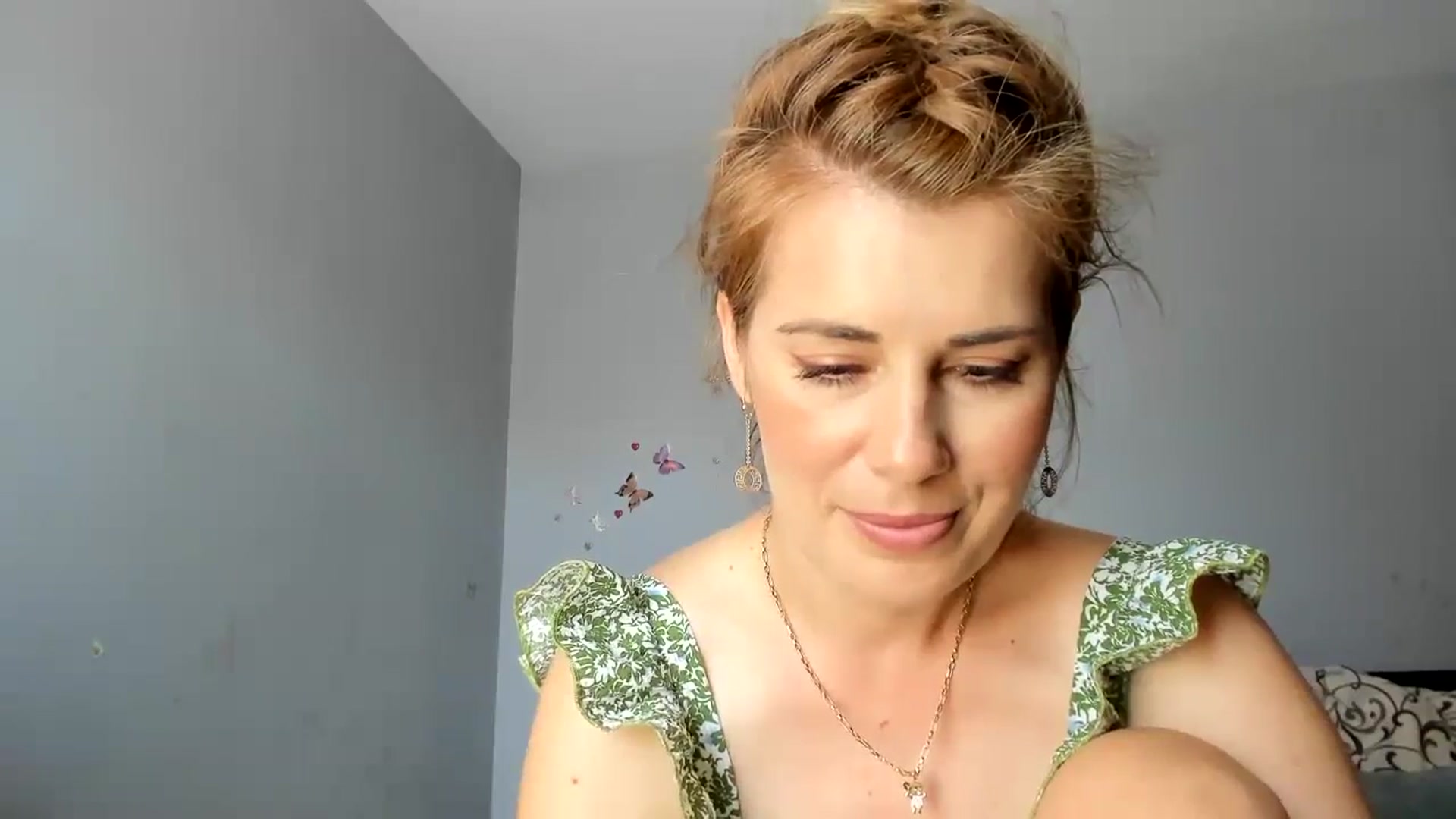 PrettyWomen31 video thumbnail