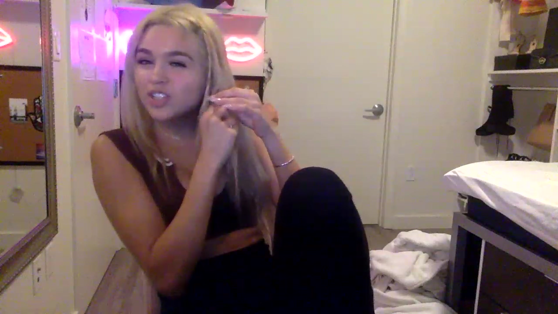 sincerelypeny video thumbnail