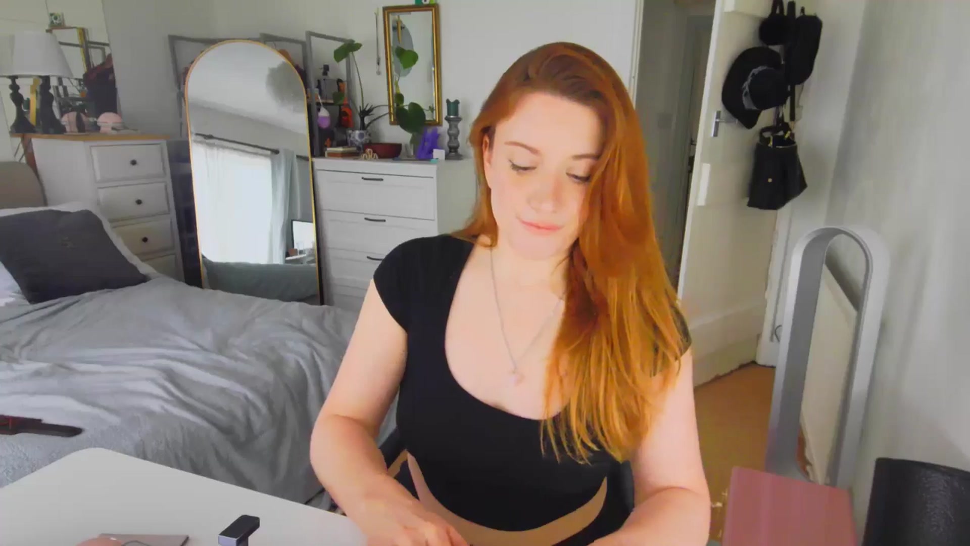 xDaisyx video thumbnail