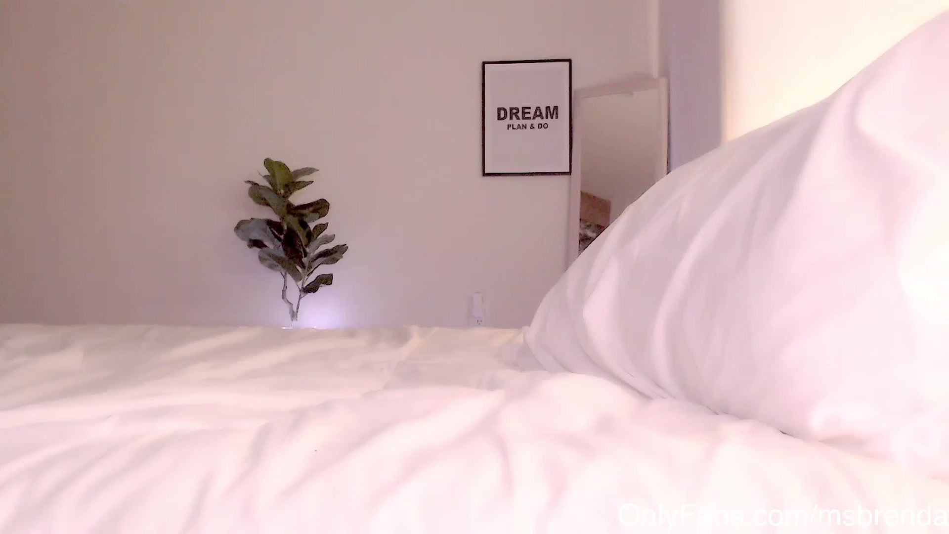 Ms_Brenda video thumbnail