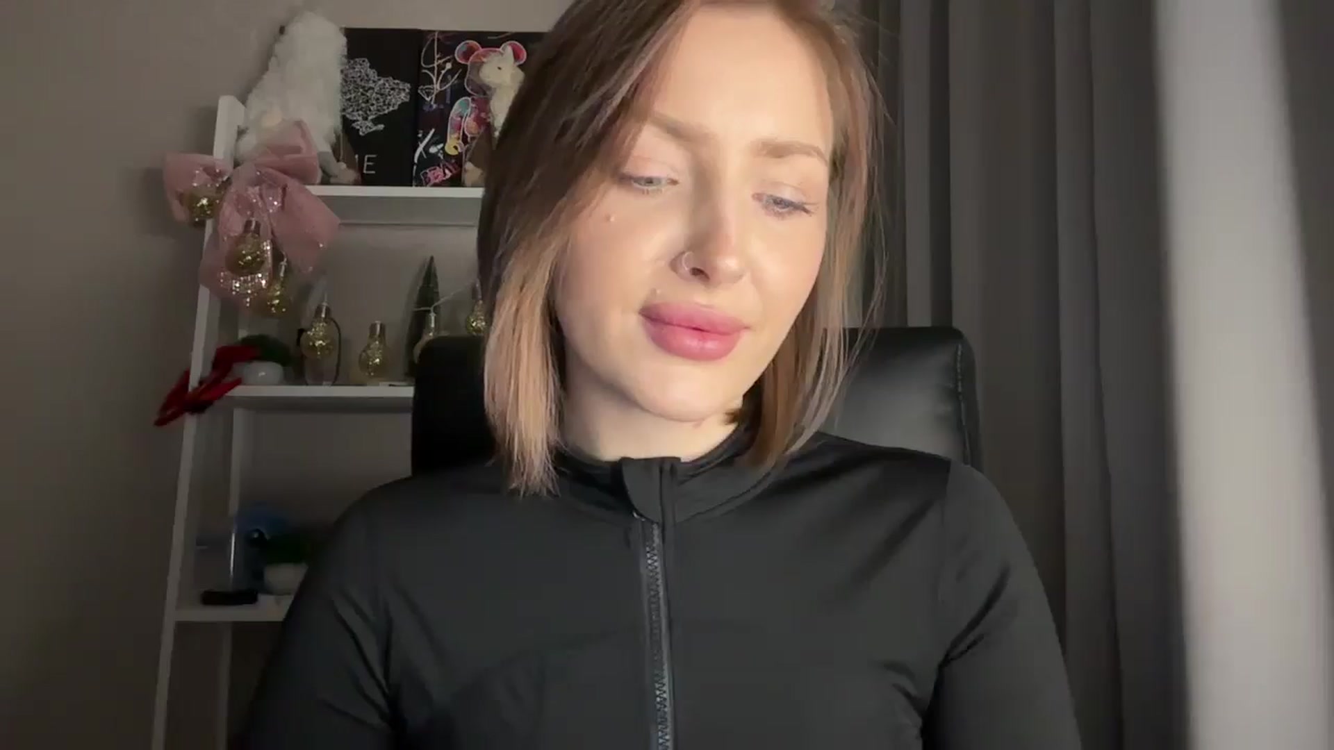 Di_Pearl video thumbnail