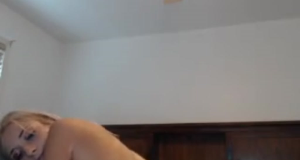 Lilymae7373 video thumbnail