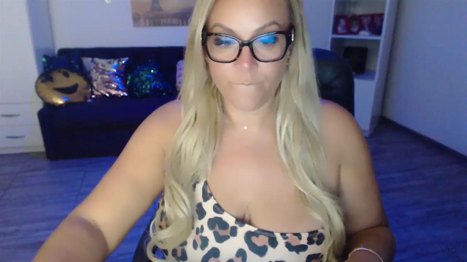 A_baby_Boo video thumbnail