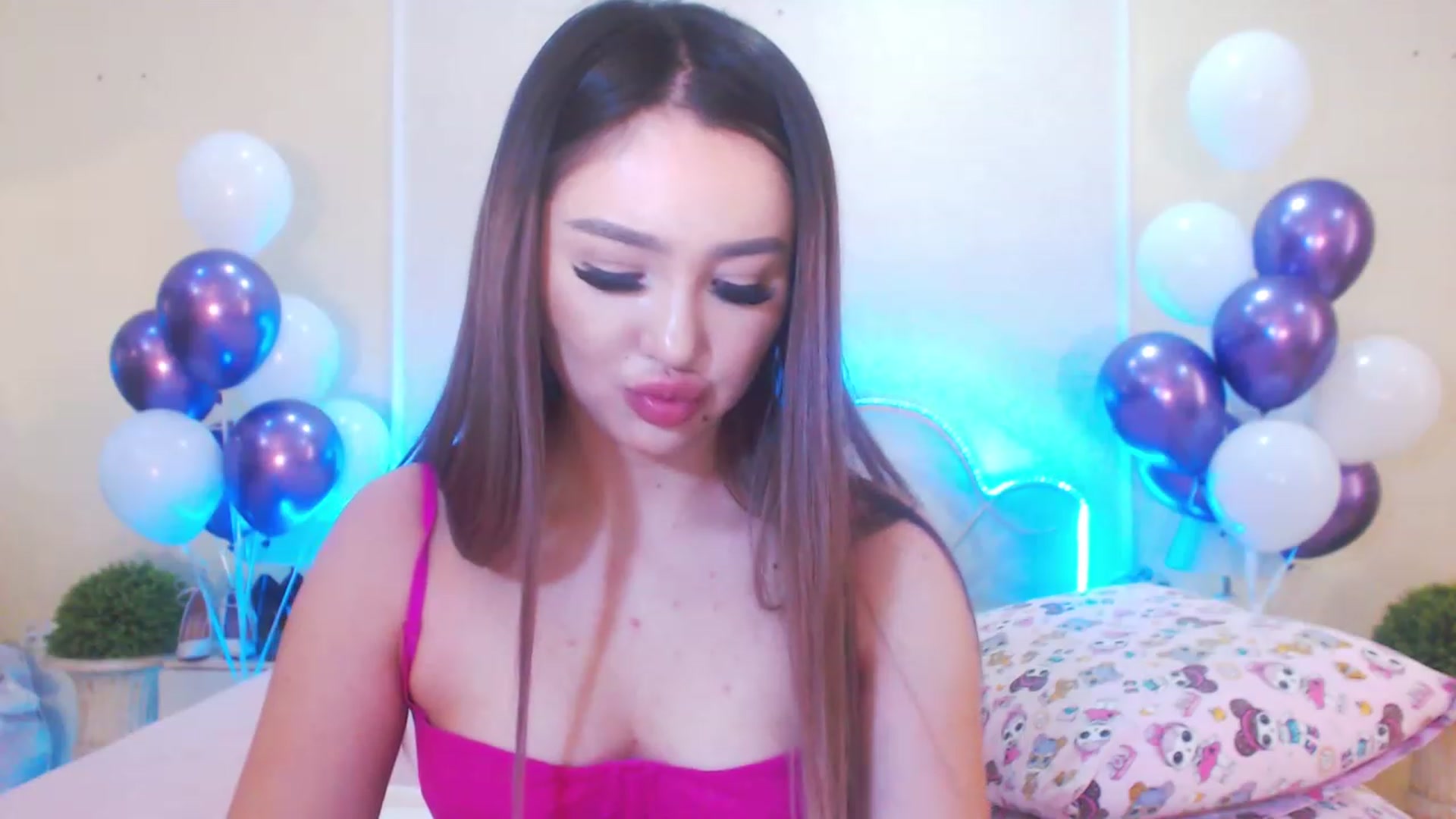 MiraKyong video thumbnail