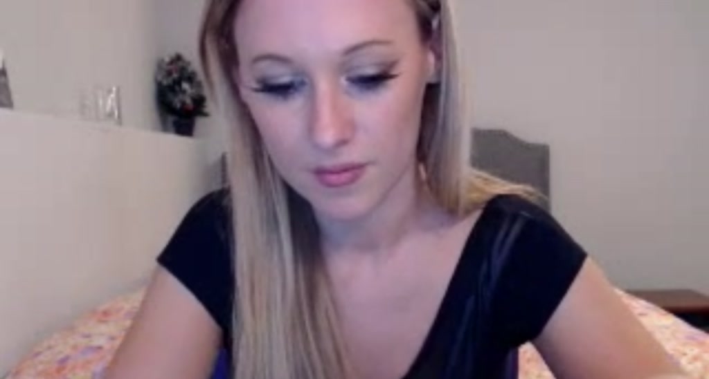 SimplySara video thumbnail