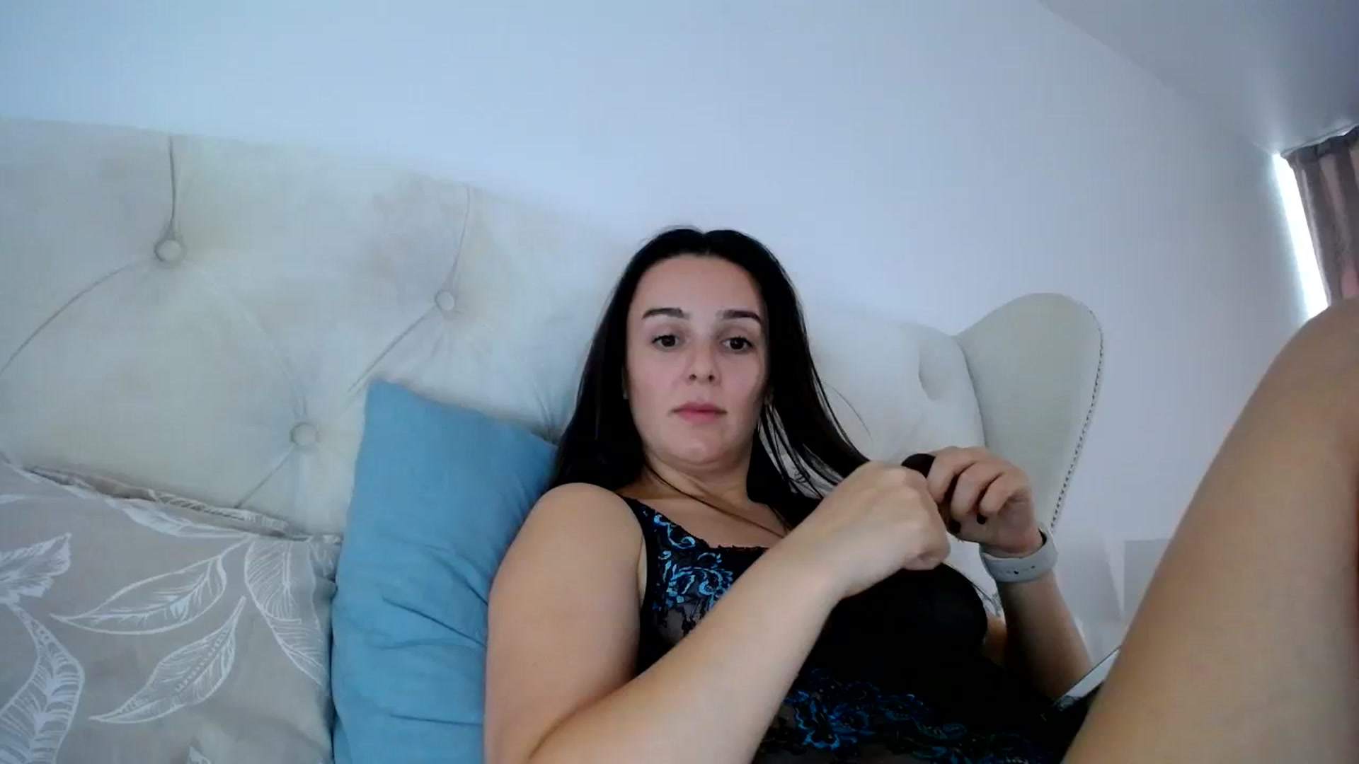 L_A_U video thumbnail