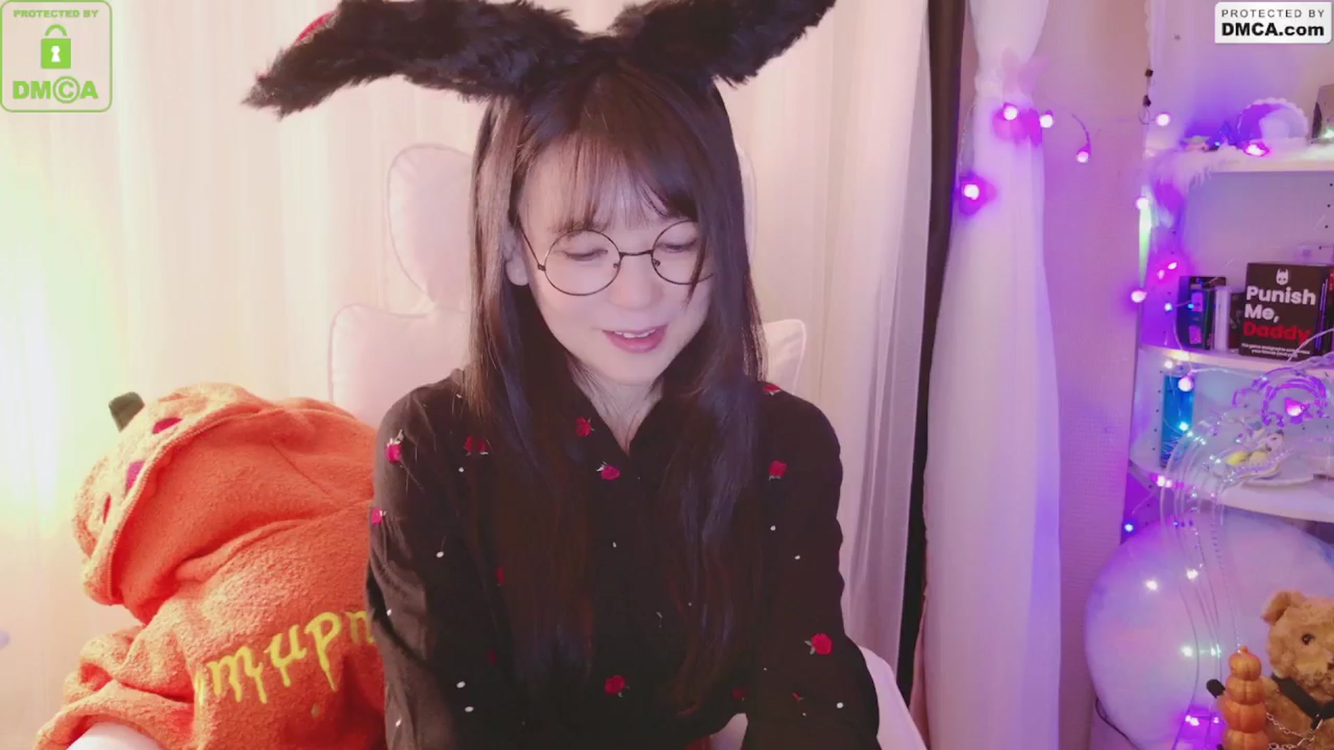 meows video thumbnail