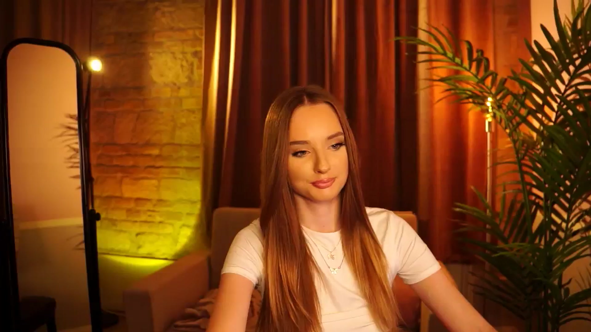 petitegonwild video thumbnail