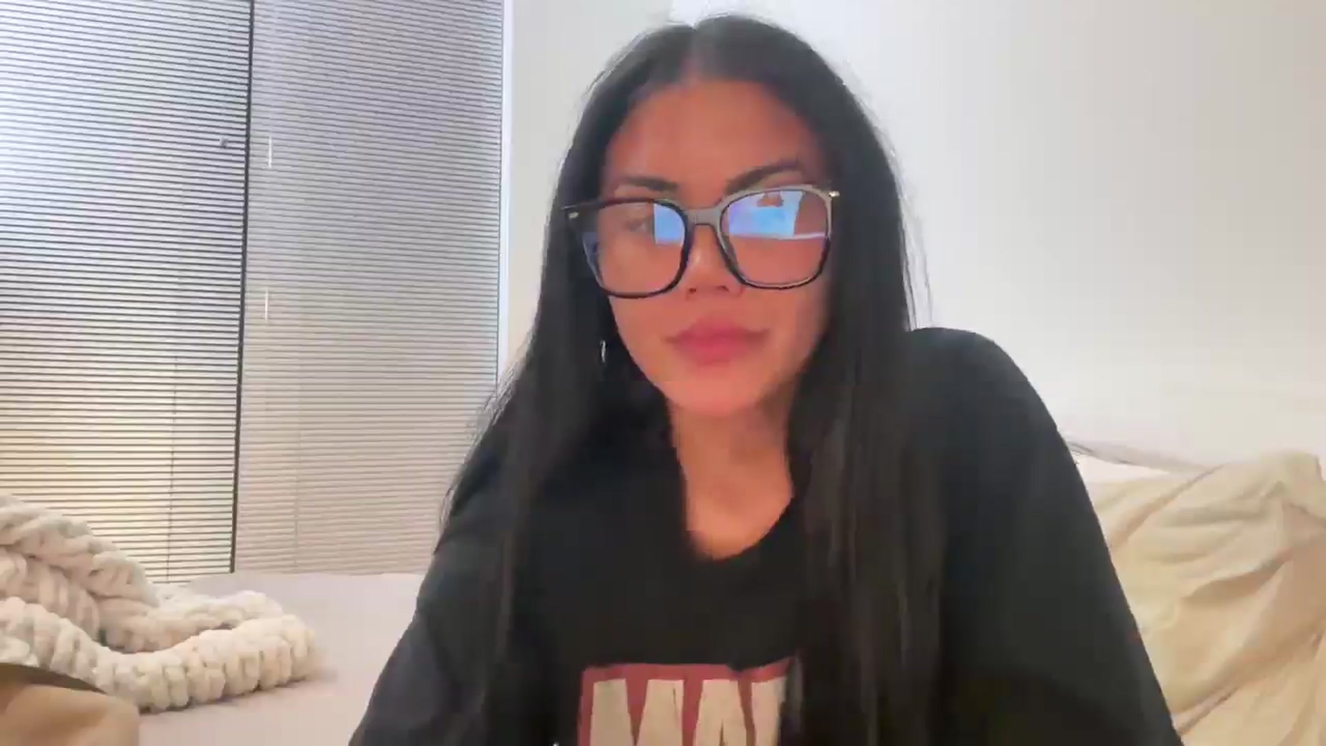Naomilynn video thumbnail
