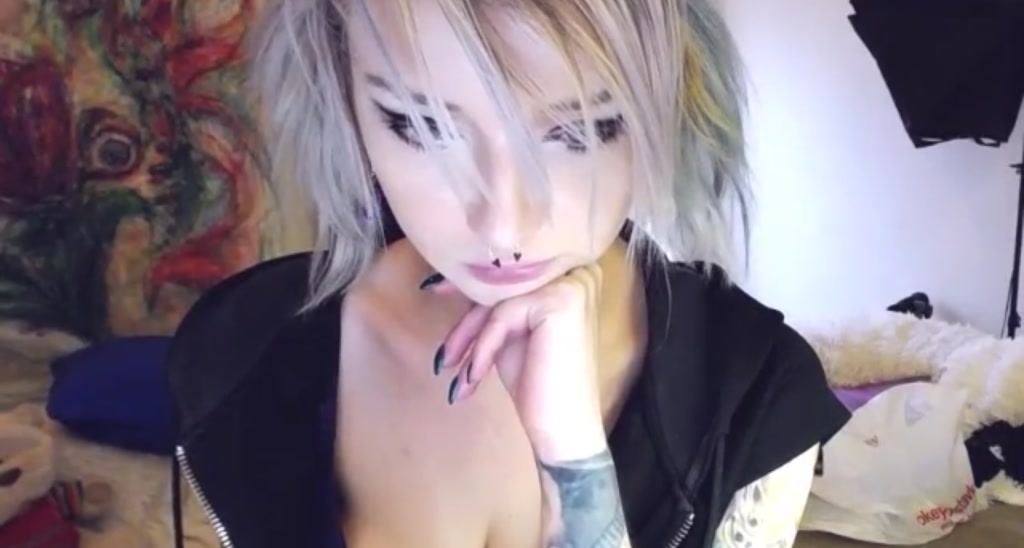 LoreLaye_ video thumbnail