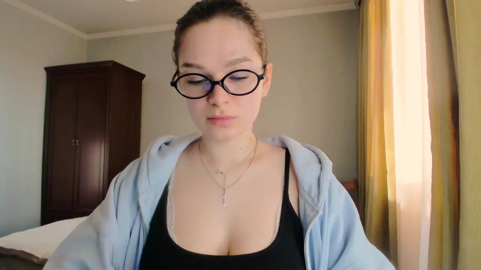 HeyAlisa video thumbnail