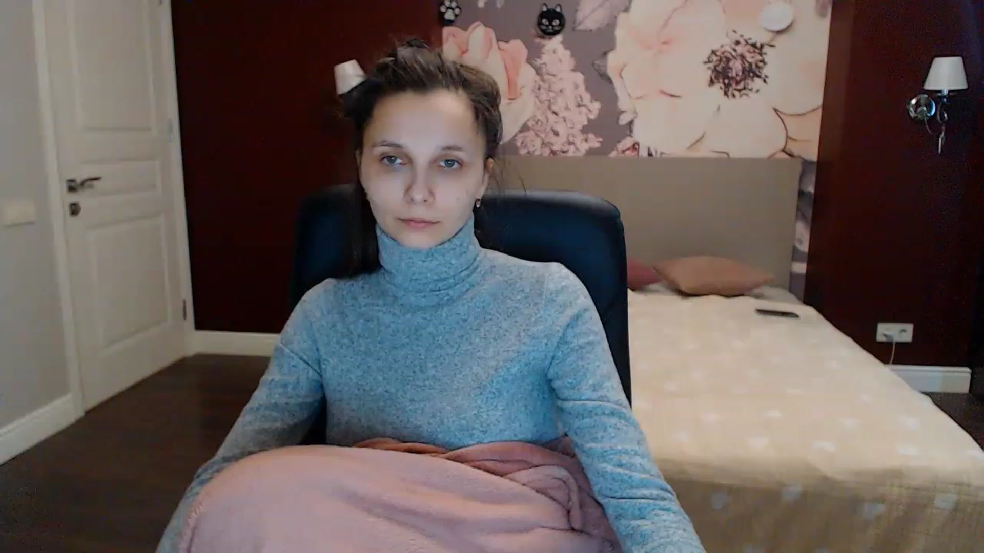 Karina_Mils video thumbnail