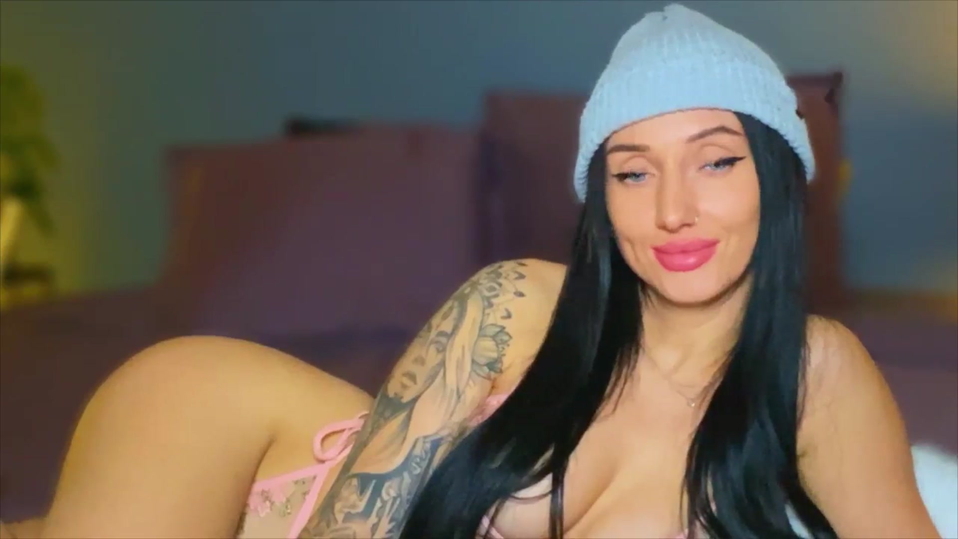 AlexaAlexx video thumbnail