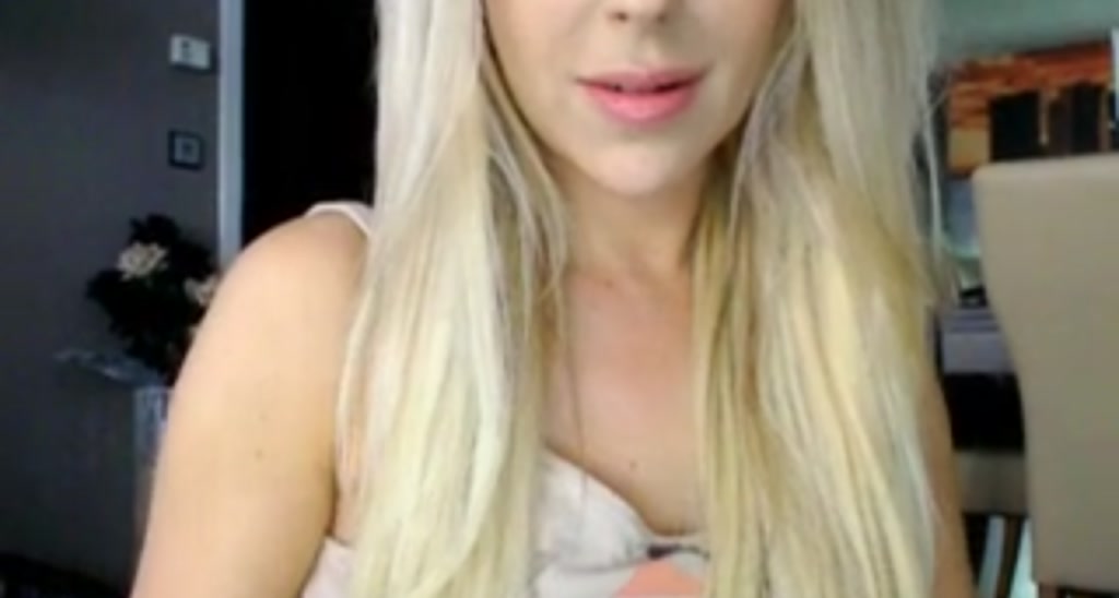 CocoMia video thumbnail