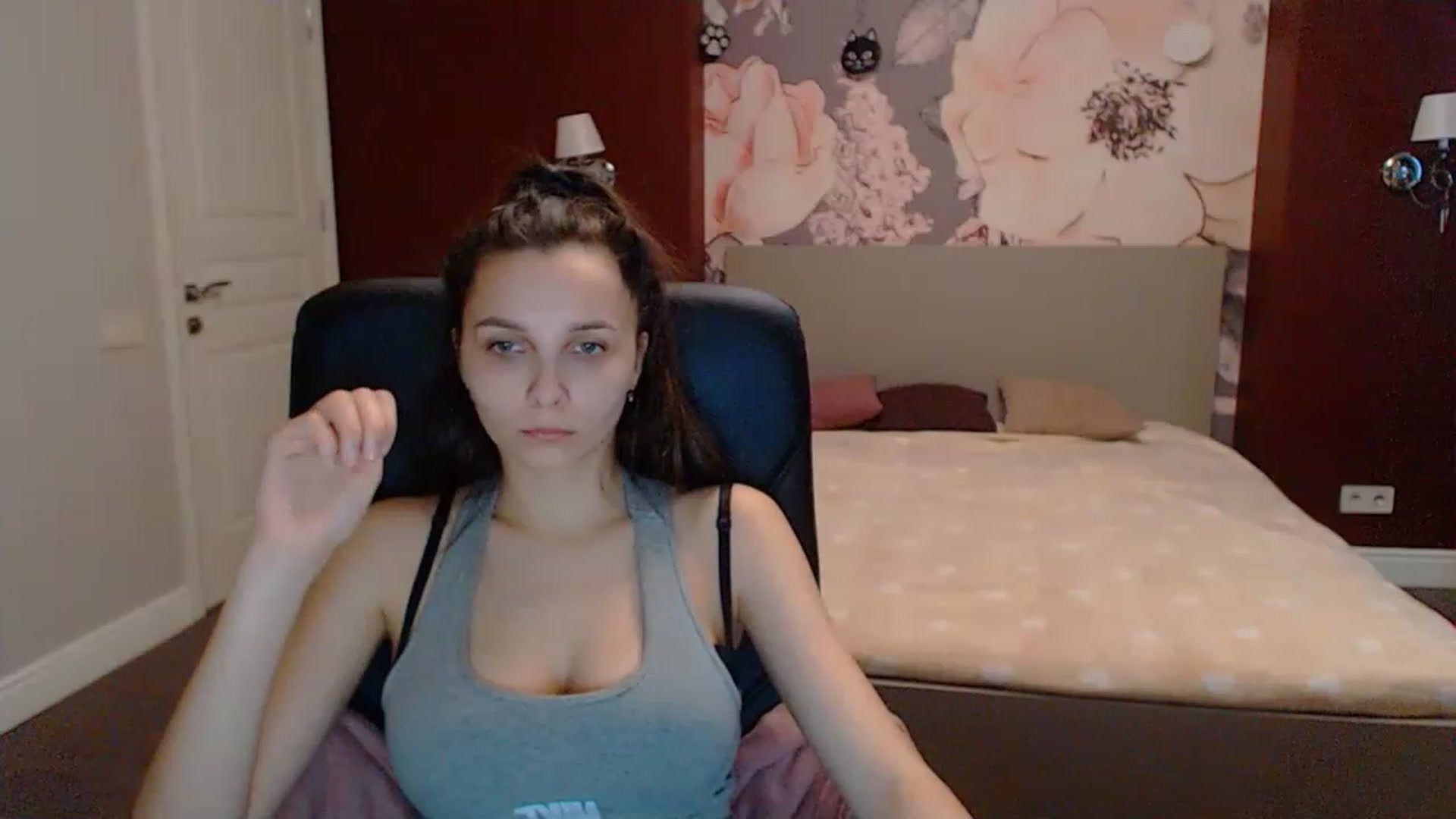 Karina_Mils video thumbnail