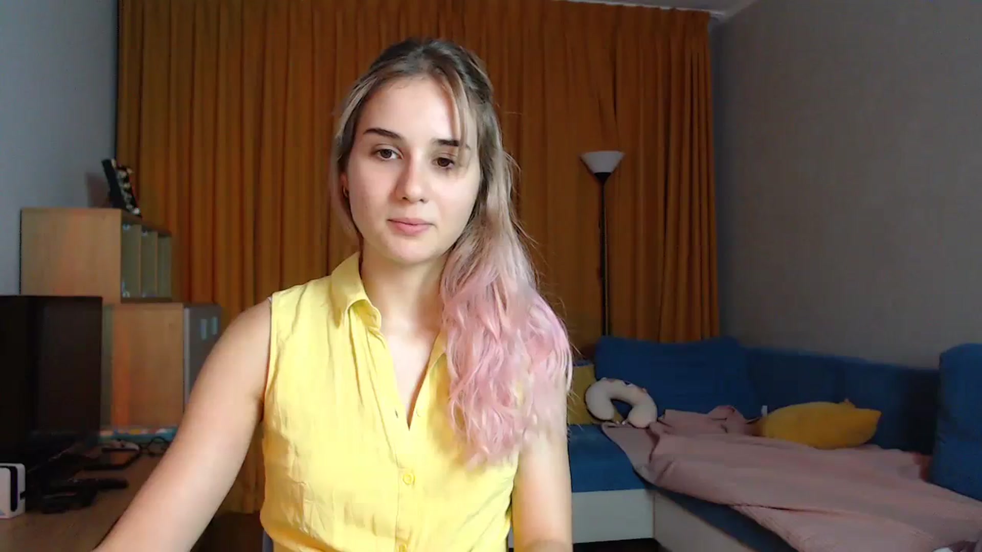 YoungLilMary video thumbnail