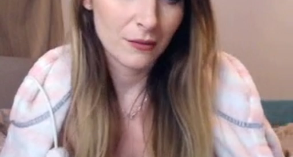 Sarah_Louise_ video thumbnail