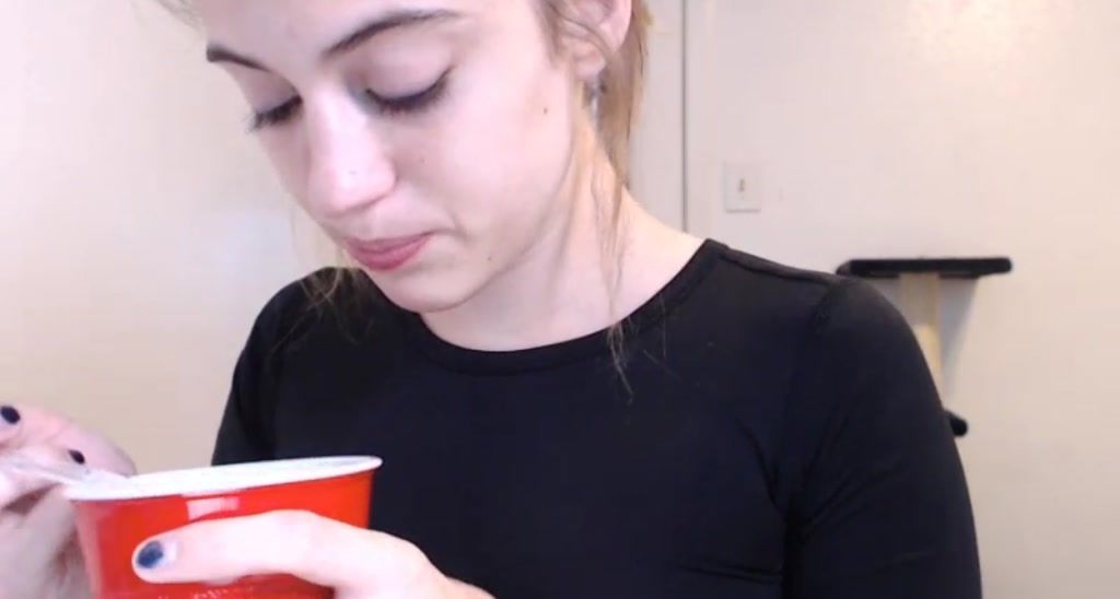 NaomiDee video thumbnail